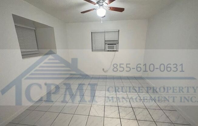 1 bed, 1 bath, 640 sqft, $1,575, Unit 11