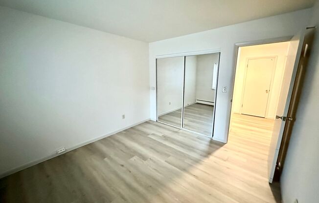 2 beds, 1 bath, $1,295, Unit 114