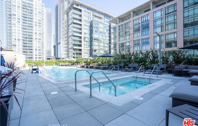 1 bed, 2 baths, 1,390 sqft, $4,000, Unit 1707