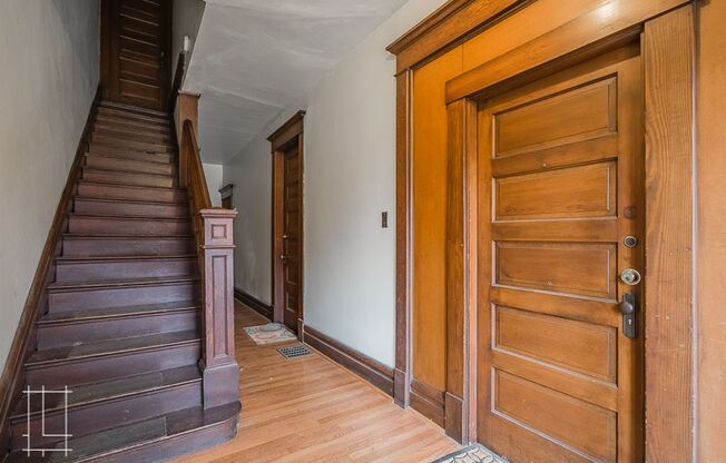 1 bed, 1 bath, $1,425, Unit 266 Buttles Ave Apt. A