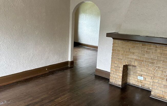 2-Bedroom Apartment for Rent – $845 – Includes Appliances