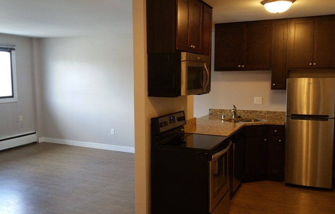 1 bed, 1 bath, $1,085, Unit 309