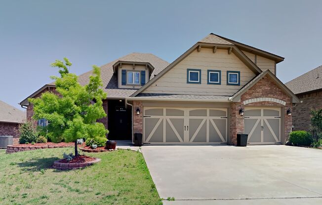 Beautiful 3 Bedroom 3 Bathroom Home With Bonus Room In Edmond Schools