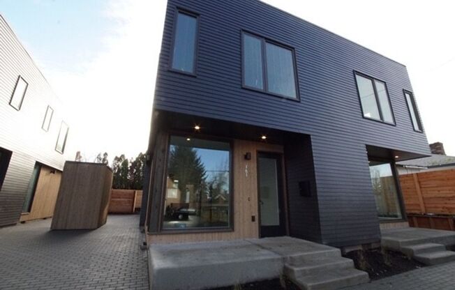 Beautiful 2bd/2.5ba North Portland Townhome! Weil Bixby Architecture - 1516sqft