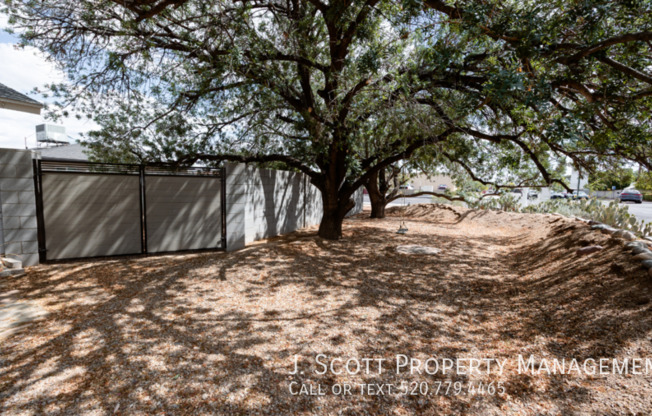 2901 N MILLER RD