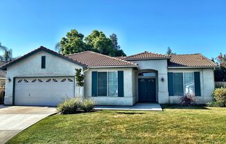 5419 W. SUNNYSIDE CT. - 3 BEDROOM 2 BATH - SW VISALIA