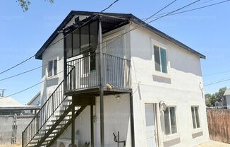 303 El Tejon Ave