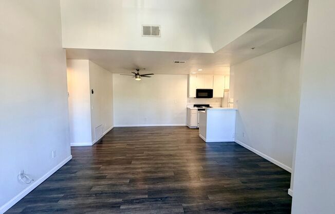 Oakdale Apartments (Village Palm Apartments)