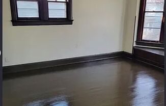 Get $300 off your first month’s rent– Ready for Move-In!