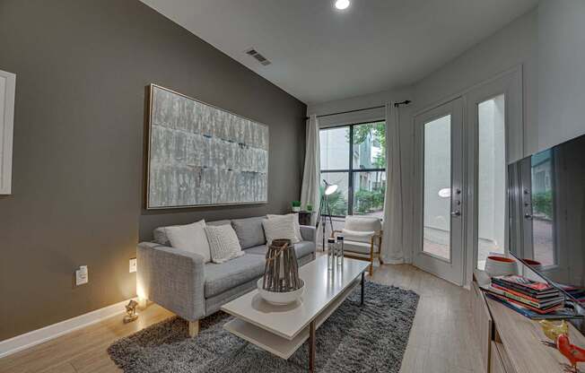 Lounge Area With TV at Vue Fitzhugh, Dallas, 75204