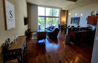 Oregon Apartments