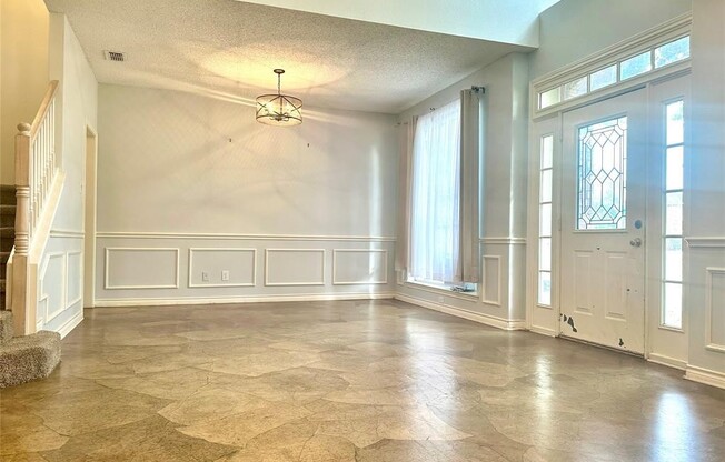 4709 PORTRAIT LN