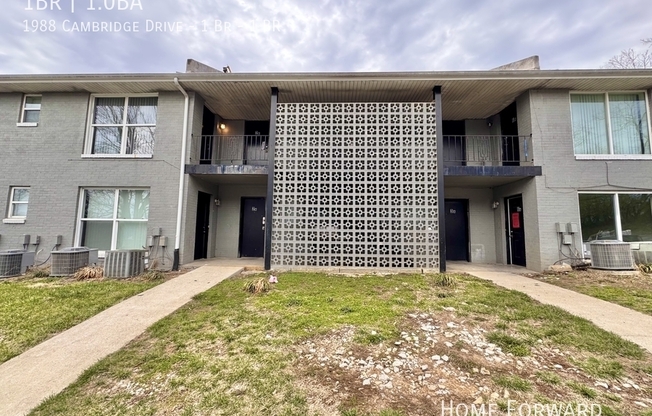 1988 Cambridge Dr