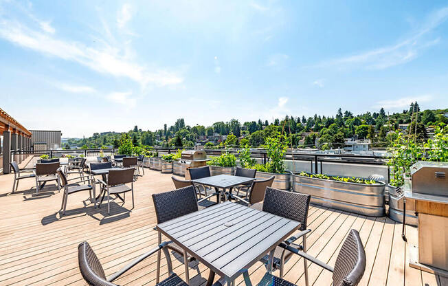 Enjoy Your day In Rooftop Area at The Corydon, Washington, 98105