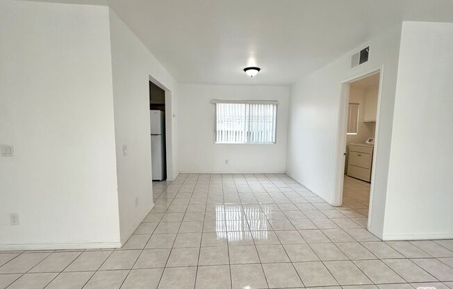 2 beds, 2 baths, 1,150 sqft, $2,950, Unit 2