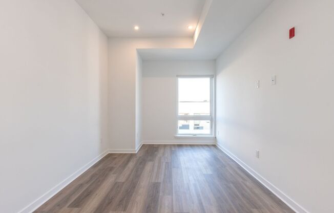 1 bed, 1 bath, 700 sqft, $1,650, Unit 408