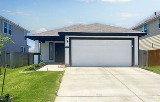 Modern and Beautiful - 3/BR and 2/BA Home in Georgetown!