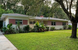 3BR/2.5BA House in Florida Park - Available For Fall 2024!