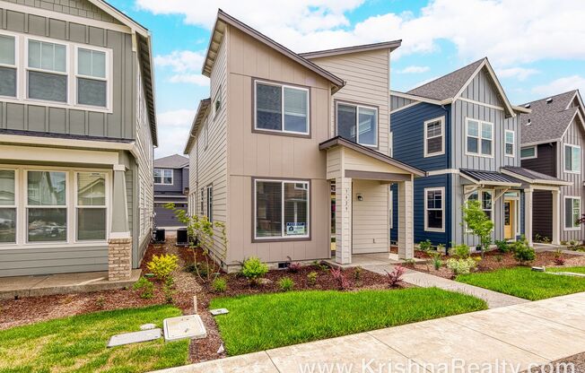 *NEW Construction* Stunning 3BD, 2.5 BA* Single Family Home Featuring Modern Upgrades* in South Hillsboro Reed's Crossing Community*