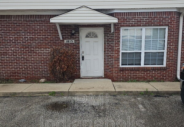 1815 WINFIELD PARK DR