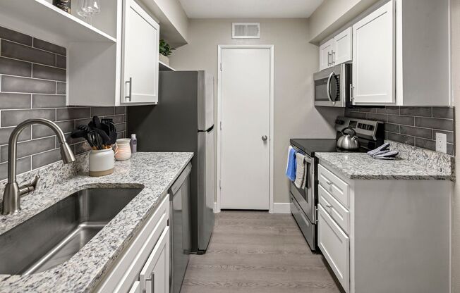 Jade Ridge Apartments