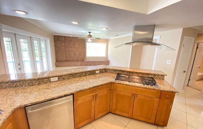 2514 TUSCARORA TRL