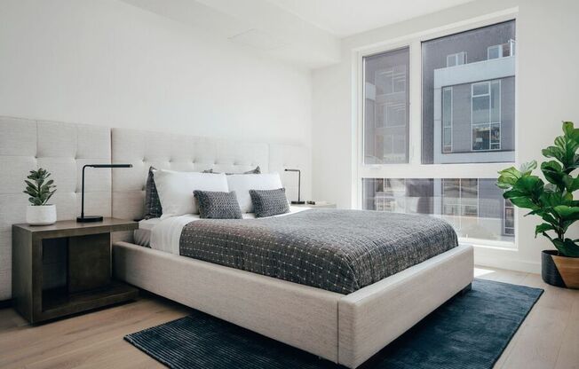 345 8 ST
