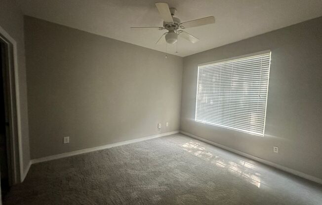 2 beds, 2 baths, $1,650, Unit Unit 2303