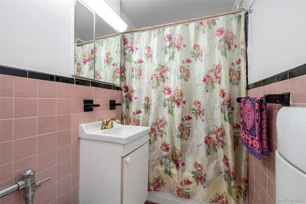84 25 118 ST