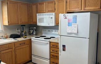 3 beds, 2 baths, $1,825