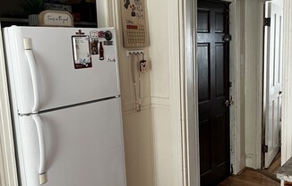 1 bed, 1 bath, $1,900, Unit 2