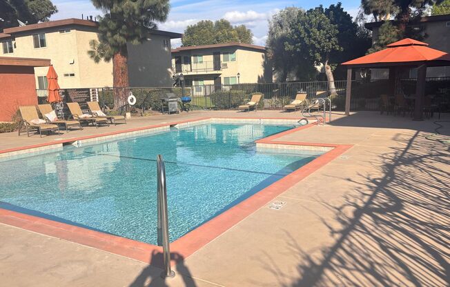 Los Arboles Apartments
