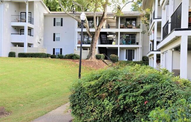 2 bed 2 Baths Condominium-Rent (*2nd Month Rent 1/2 off Special )