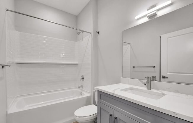 3 beds, 2.5 baths, 1,558 sqft, $2,620, Unit 3102