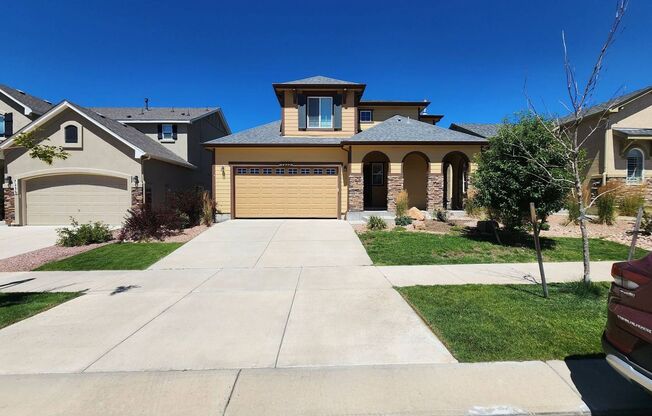 Amazing 3 Bed 2 Bath Home in Banning Lewis Ranch!!