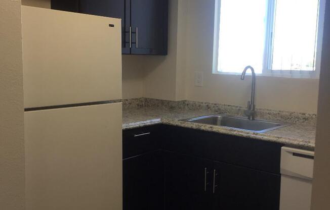 1 bed, 1 bath, 650 sqft, $1,225, Unit 201