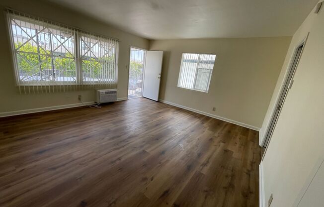 1137 E. California Ave. Glendale