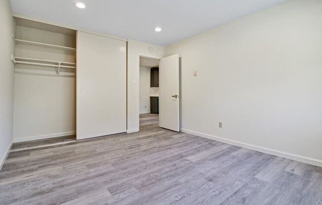 1 bed, 1 bath, $2,750, Unit H