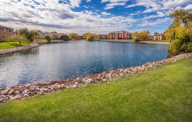 BEAUTIFUL LAKE VIEWS