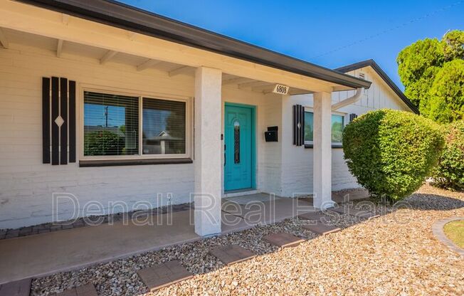 6808 E LOMA LNDG DR