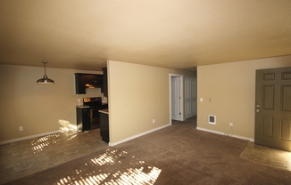 2 beds, 2 baths, 1,000 sqft, $1,495, Unit 633-05