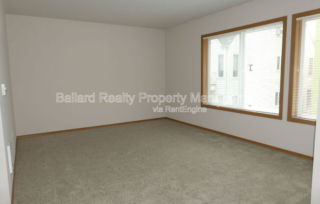 2 beds, 2 baths, 1,003 sqft, $2,450, Unit 306