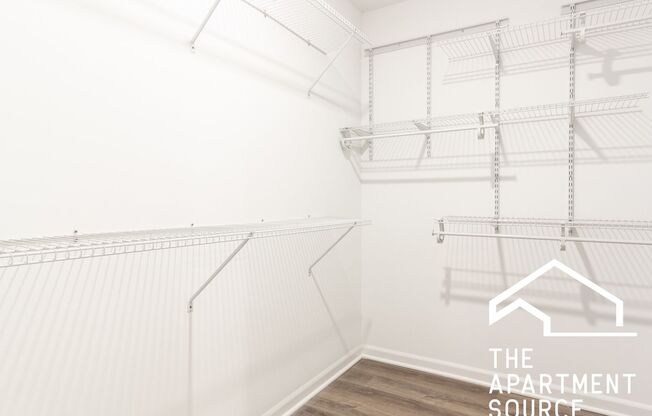 2 beds, 2 baths, $2,795, Unit 208