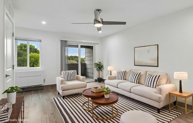 Renovated Oceanside Apartment Homes-MOVE IN PROMOTION!