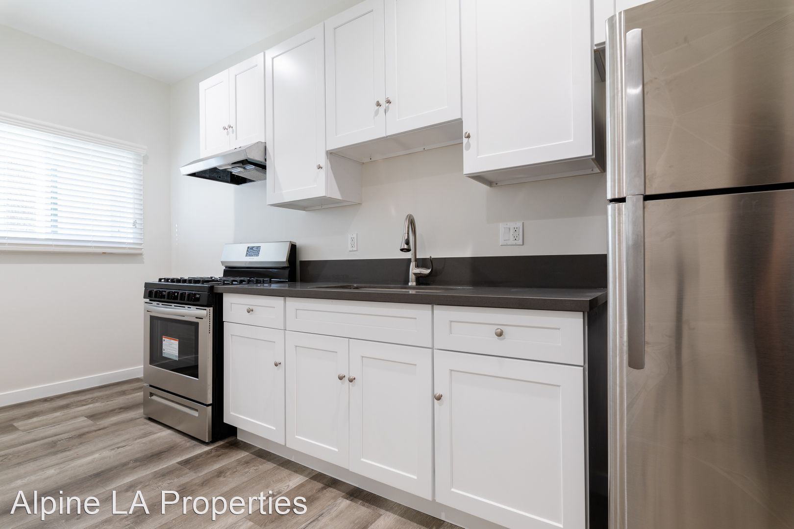 4th St Apartments