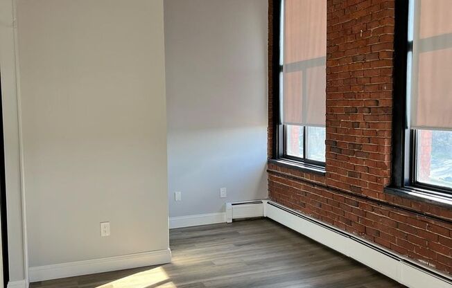 1 bed, 1 bath, 626 sqft, $1,995, Unit 45-530