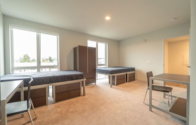 3 beds, 2 baths, 1,360 sqft, $999, Unit 702 Room 2 Bed A