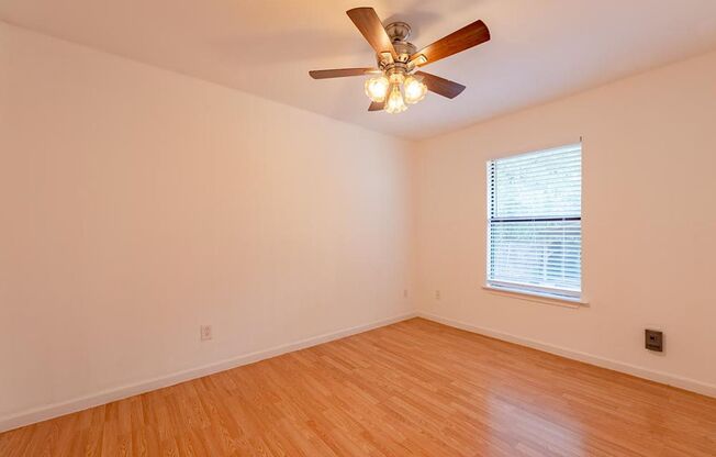 2 beds, 1 bath, $1,749