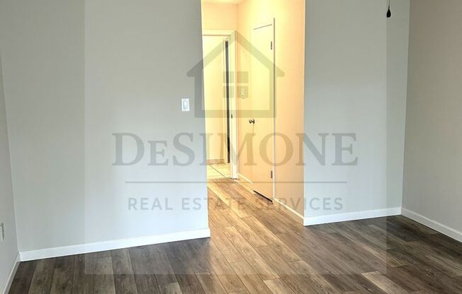 2 beds, 1 bath, 1,050 sqft, $1,050, Unit B7