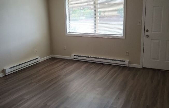 Maplecrest Apartments